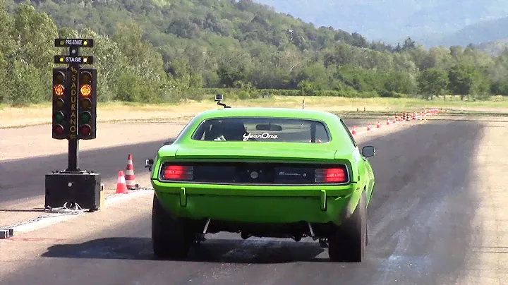 1970 Plymouth 'Cuda 440 - Drag Race!